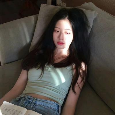 庞妮·塞尔文
